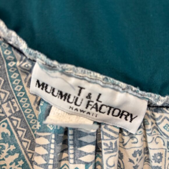 Vintage Green Pattern MuuMuu - Picture 4 of 4